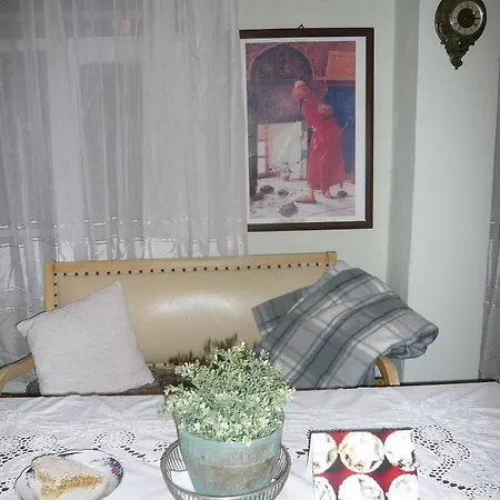 Anzac Golden Bed * Κουσάντασι