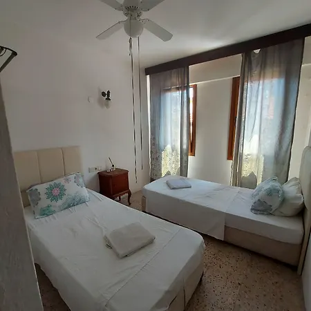 Anzac Golden Bed * Kusadası